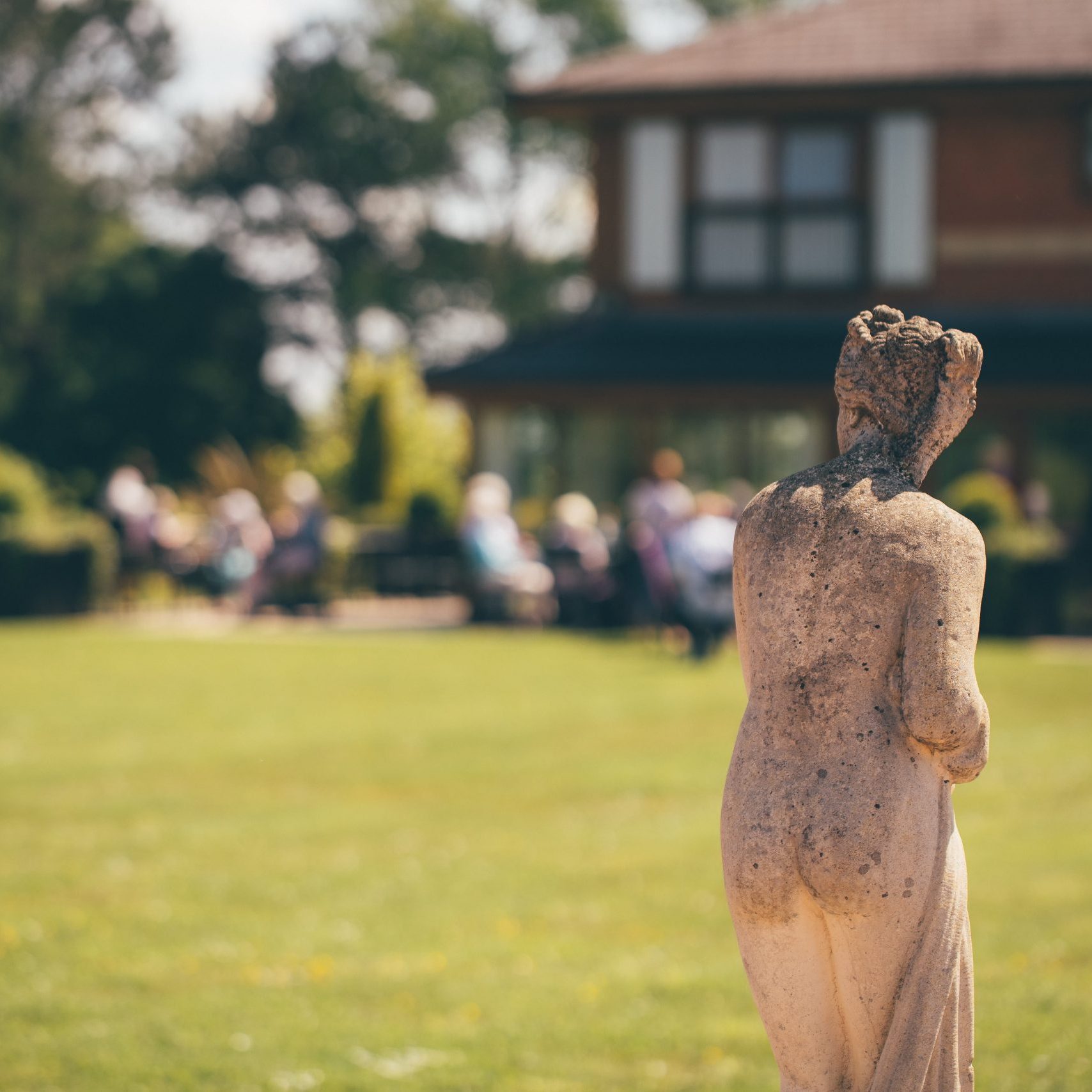 Bagnall Heights Statue in the gardens